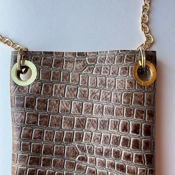 NEW Leather cell phone crossbody/pouch - Picture 10 of 12